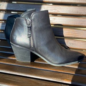 Frye booties boots black